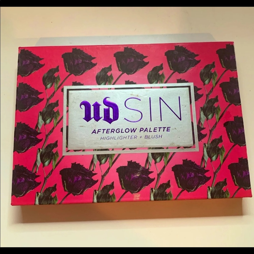 Sold on Ⓜ️Urban decay sin